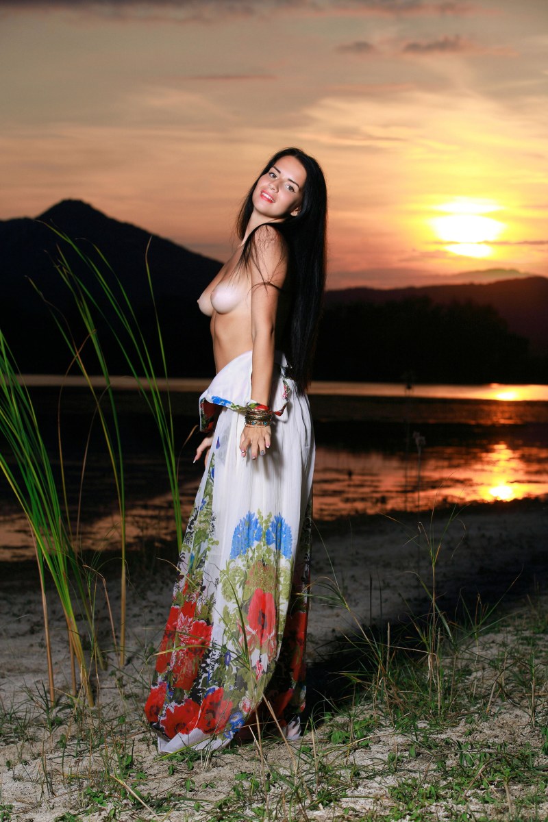 Tiffany Thompson Tits