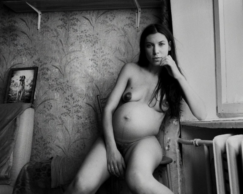 Naked pregnant women aged