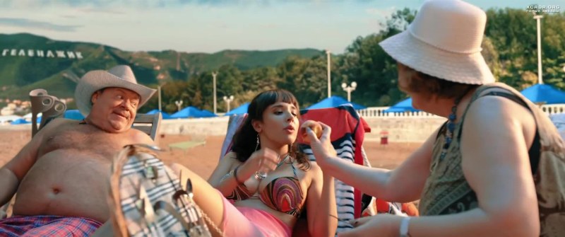 Shelley Hennig Hot Wolf Claim