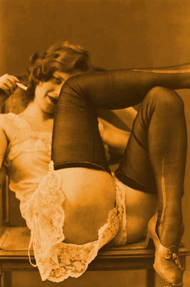 Retro hairy in shorts