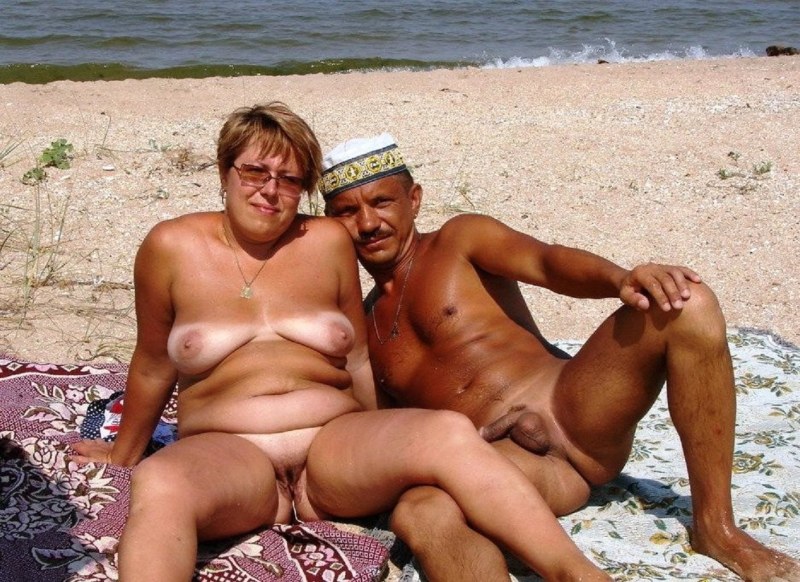 Naked elderly women on the beach