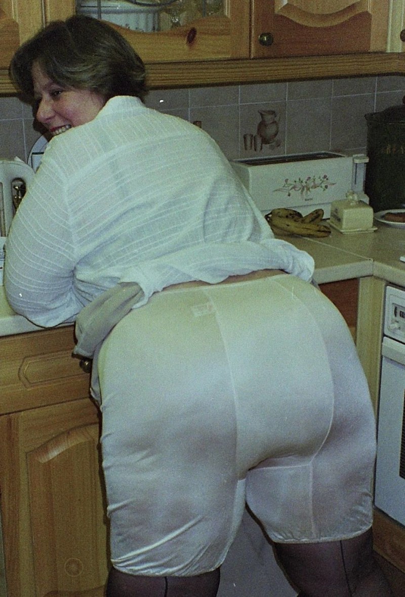 Village women in pantalons