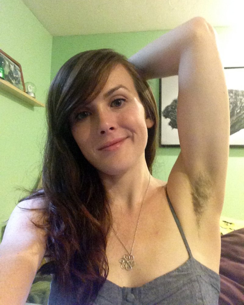 Female armpits are private