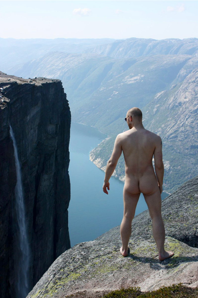 Naked pumped up guys on the beach