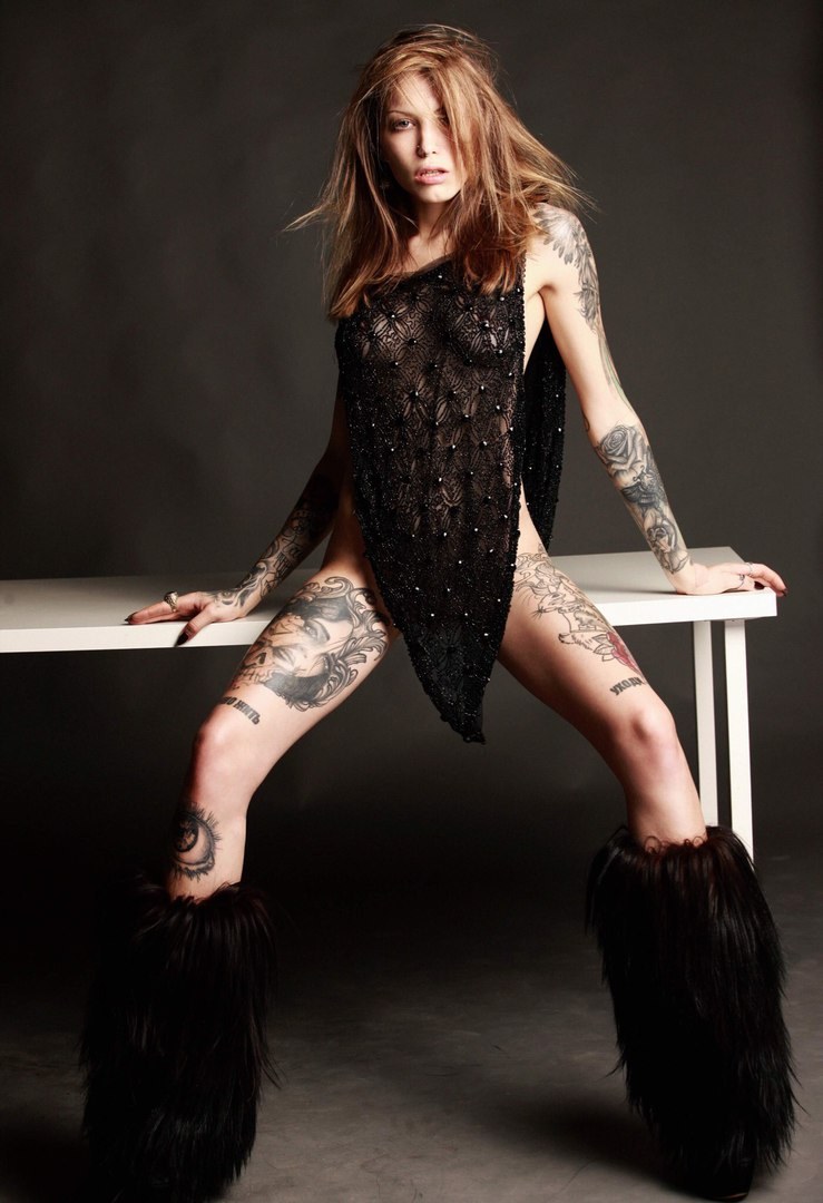 Fucked a Chinese in the pool