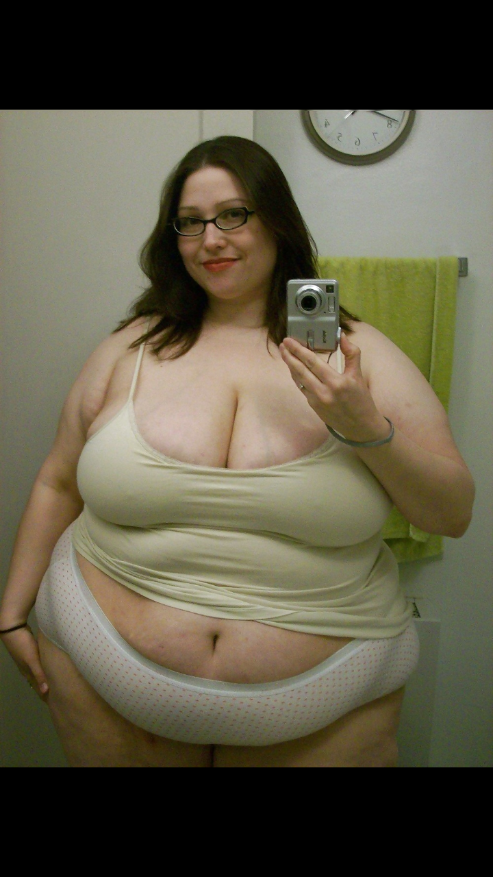 Aunt Judys 46 year old Milf Alexia