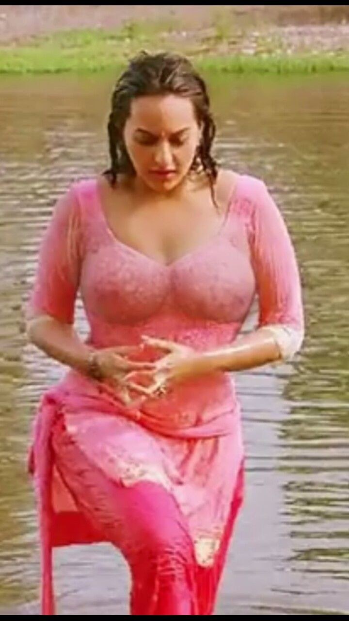 Indian actress Sonaksha Sinha Sex XXX