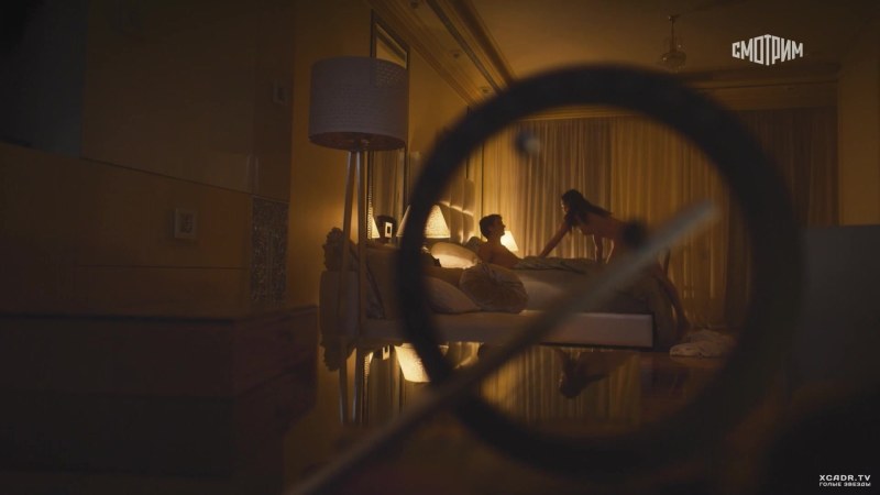 Hairy Abby Windows Naked