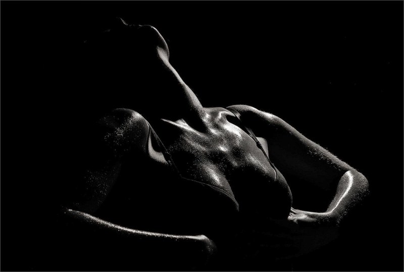 Ero Pictures are black white