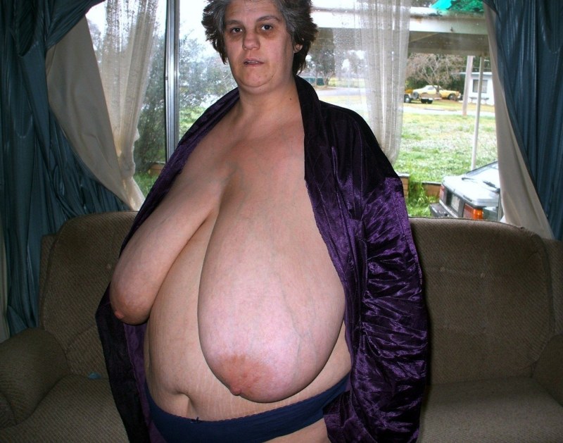 Old grandmothers with big tits