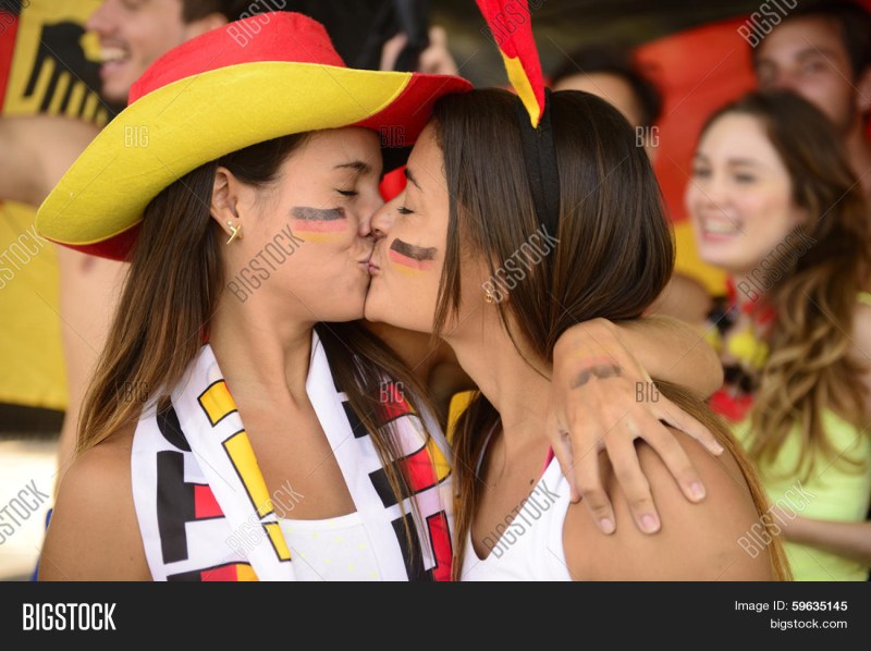 Kelly Hazel Football Team