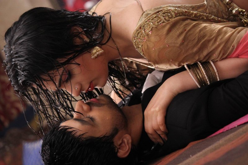 Naked Uzbek schoolgirls