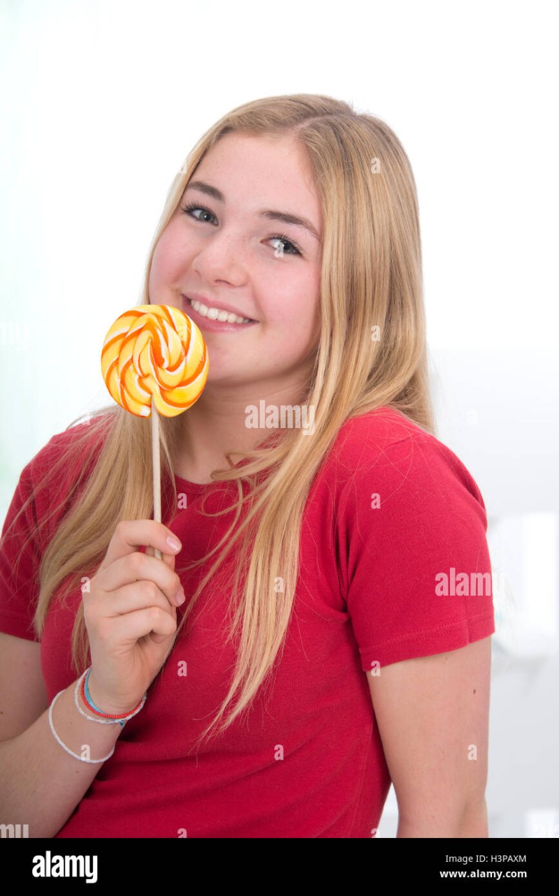 Lolly Smal