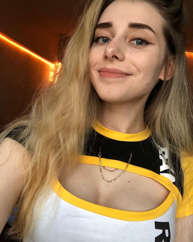 Sol Perez (Sol Perez)