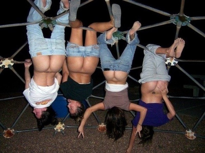 I looked without panties