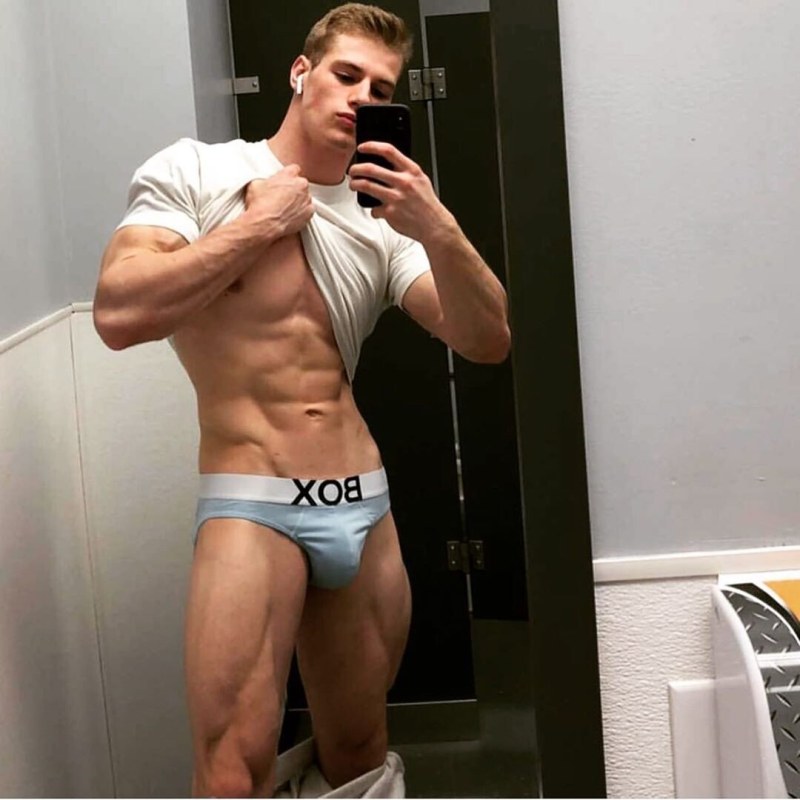 Giant City Muscle Man