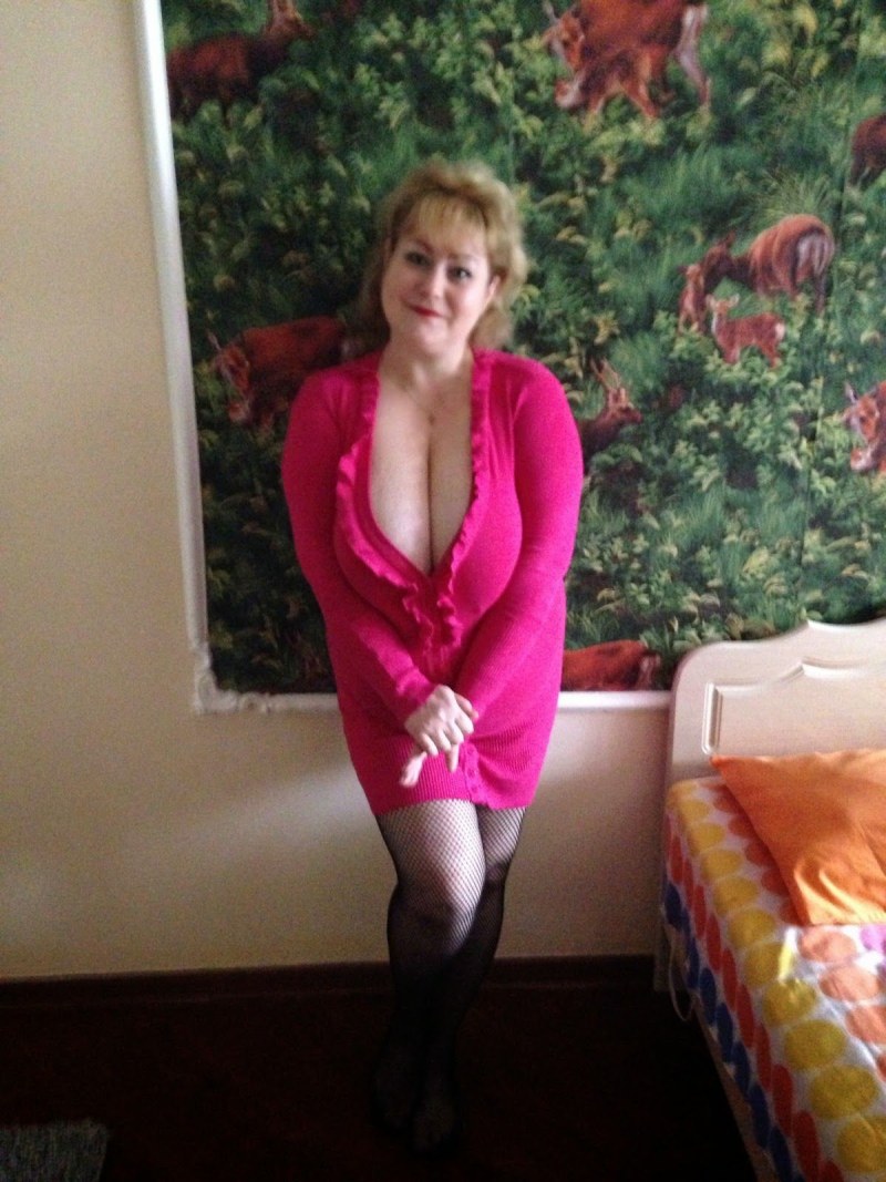 Naked mature on Instagram