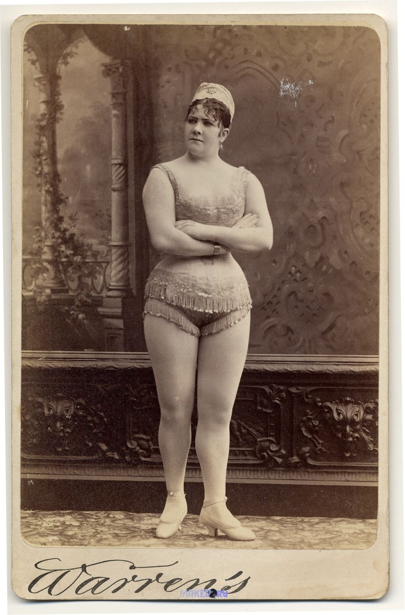 Completely black background