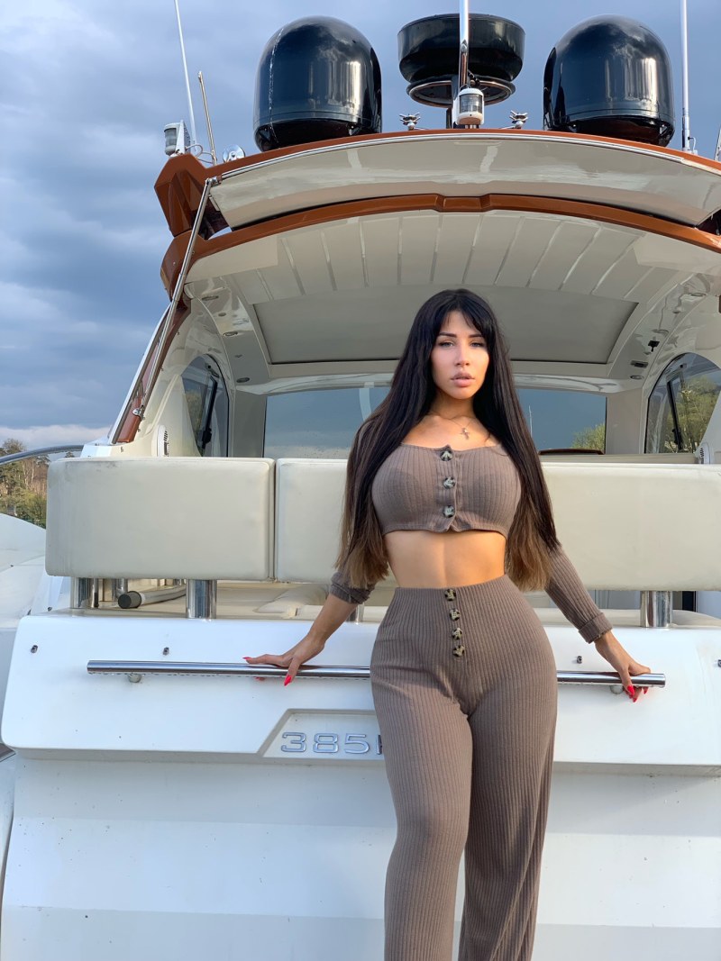 Milli Dracula Love Her Club Hentai Club of Romance