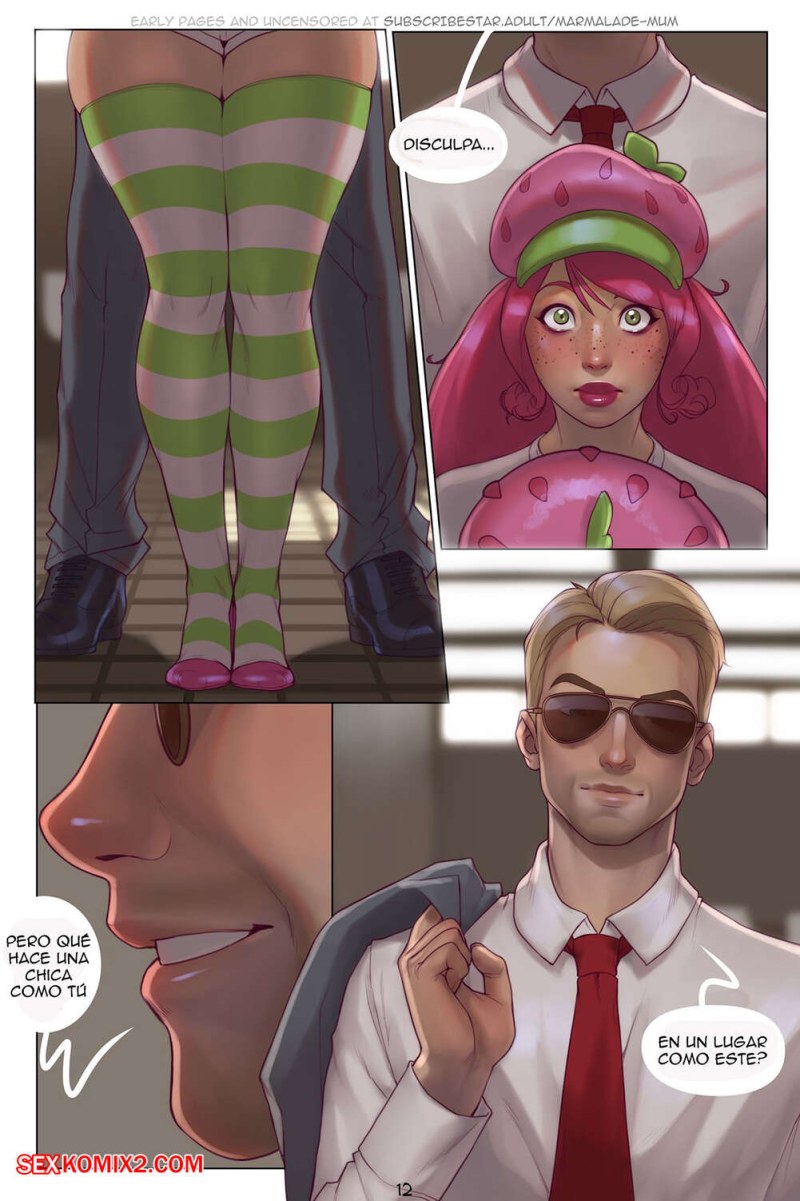 Noel Capri Berry Selfie