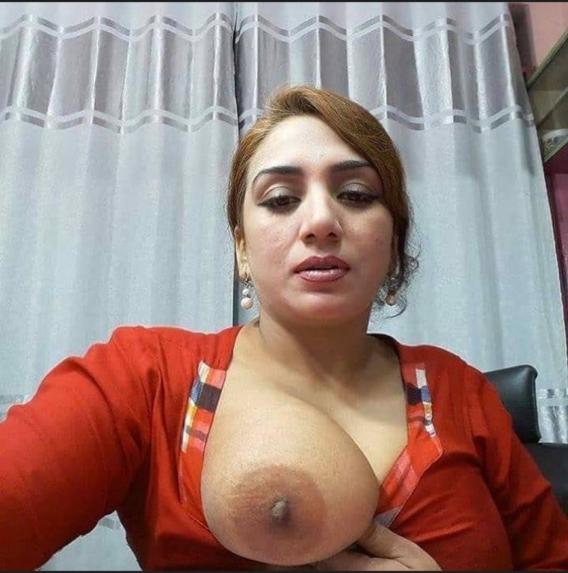 Naked Turkish women are private