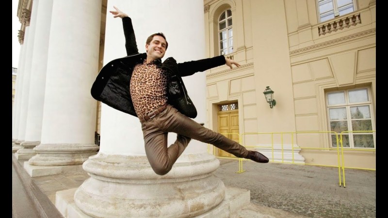 Short pornographic videos