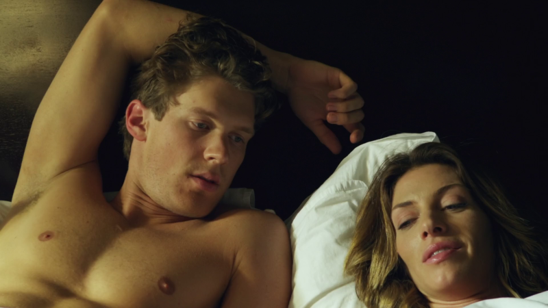 Kristen Stewart bed scenes