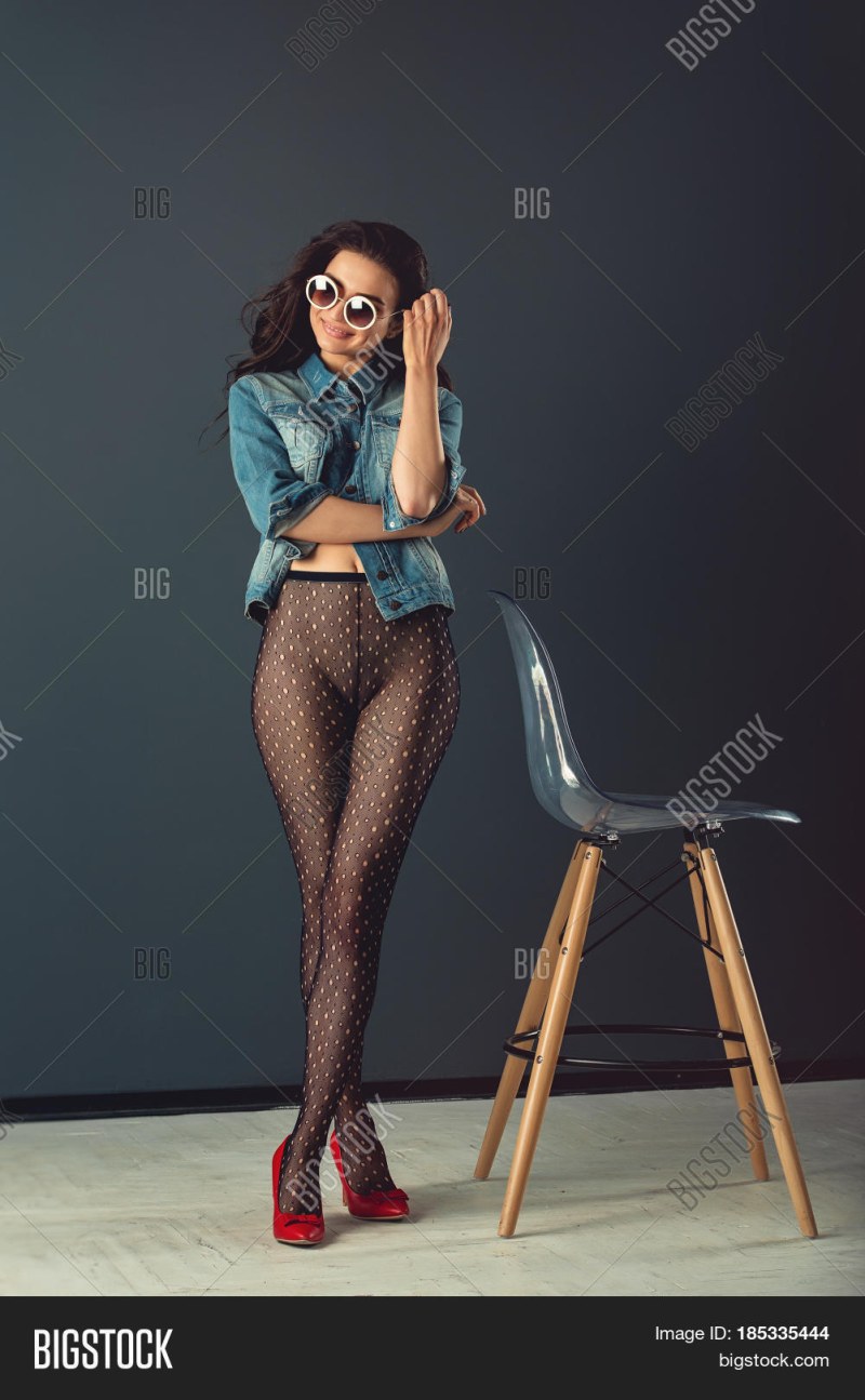 Photo shoot in linen on a motorcycle