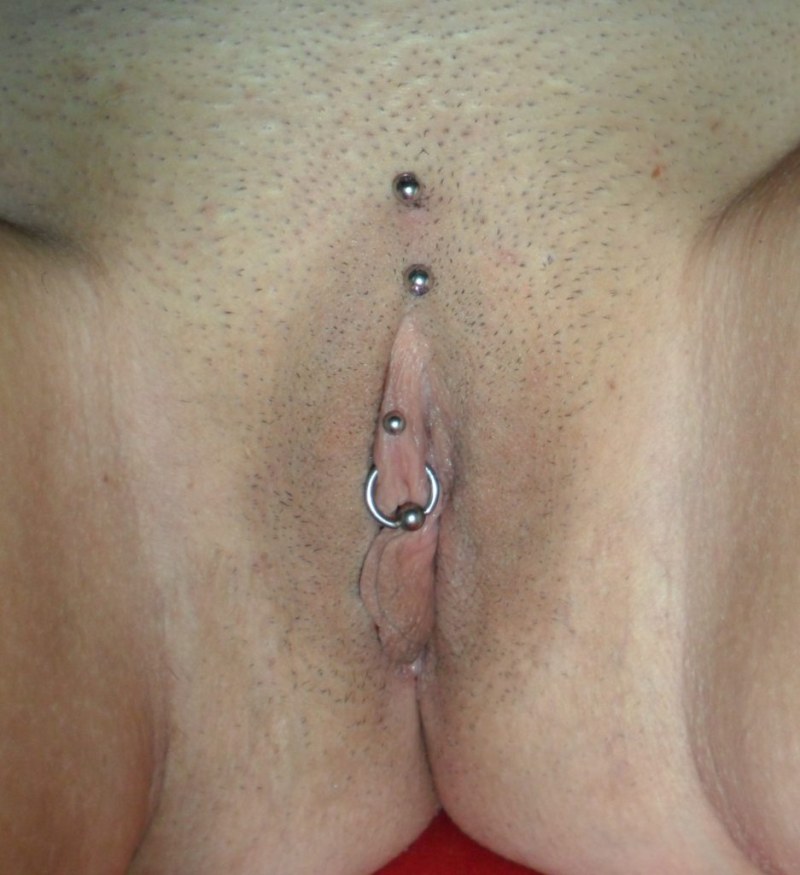 Girls with clitoris piercing