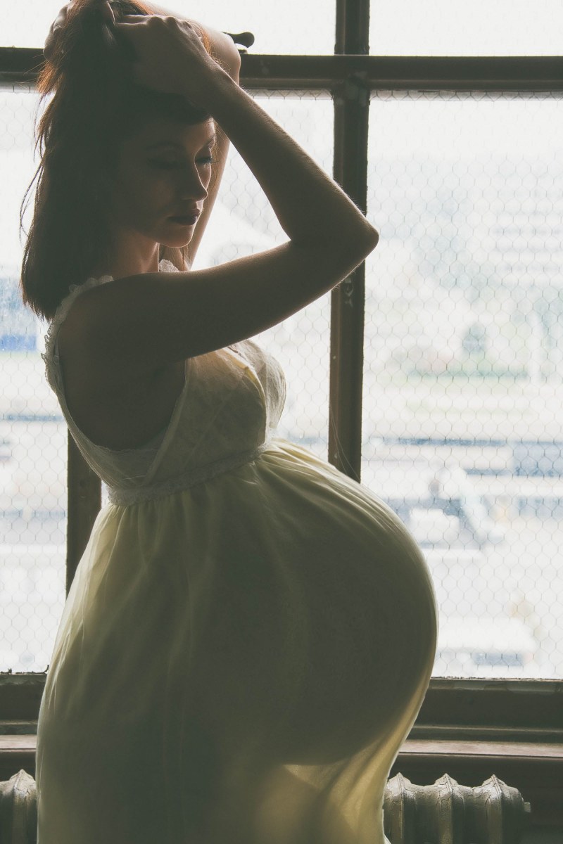 Beautiful naked pregnant women