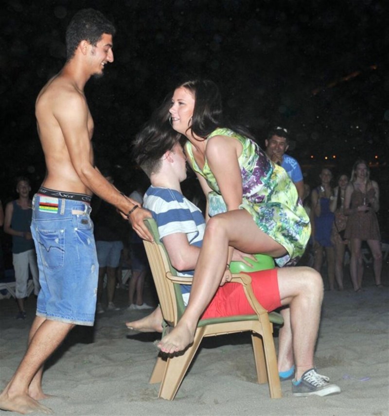 Fuck on a public beach