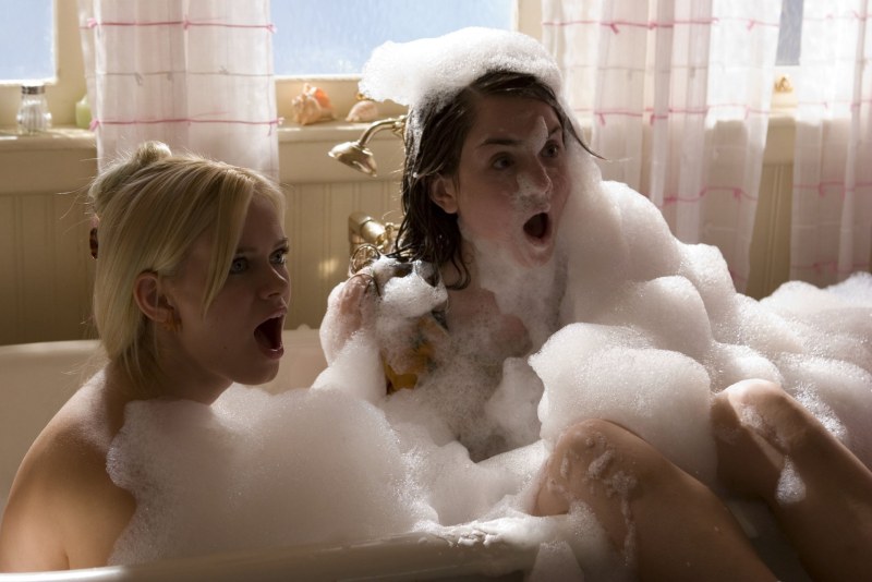 Emma Roberts films in the bath
