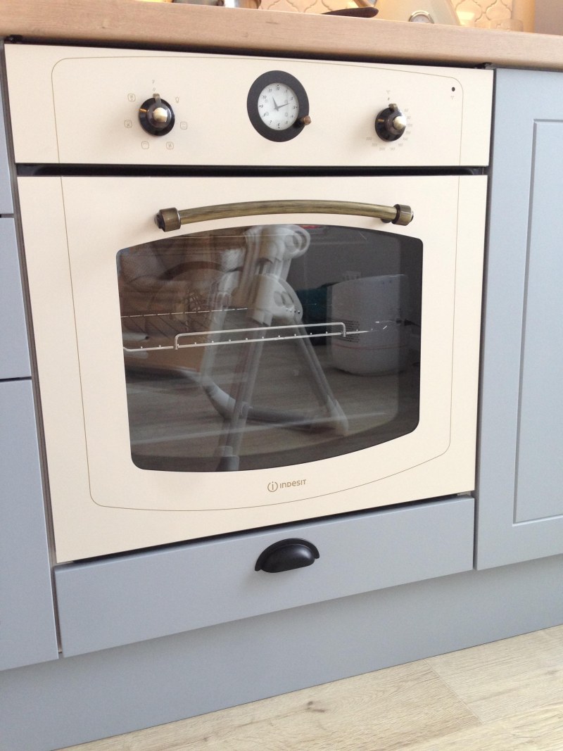 PV charge controller LS1024RP