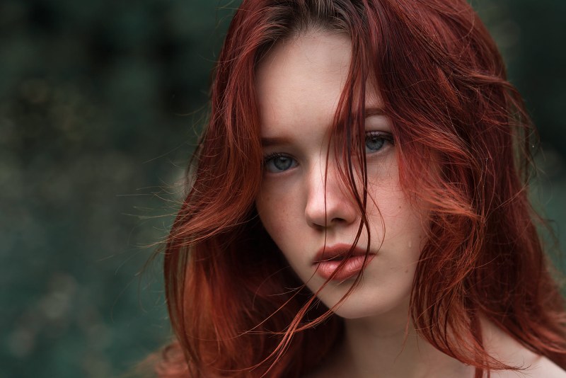 Eve Elphi red hair