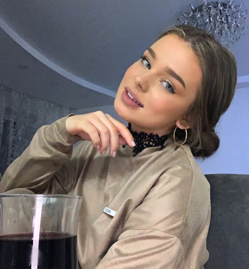 Veronica Zolotov 2020