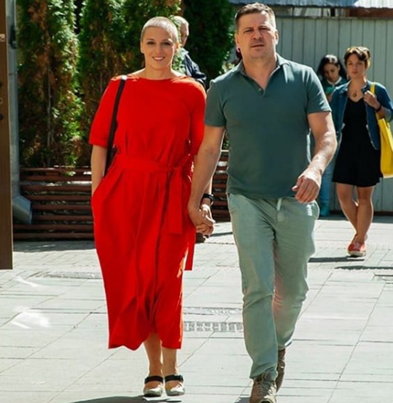 Nelly Uvarova family