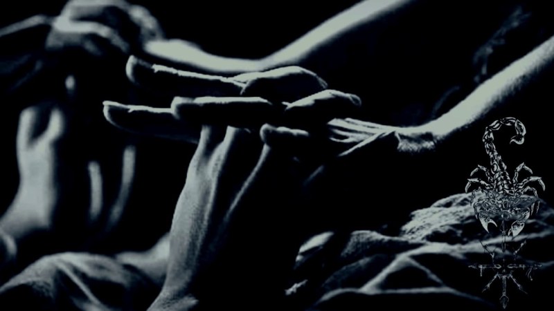 Coloring the child wakes up