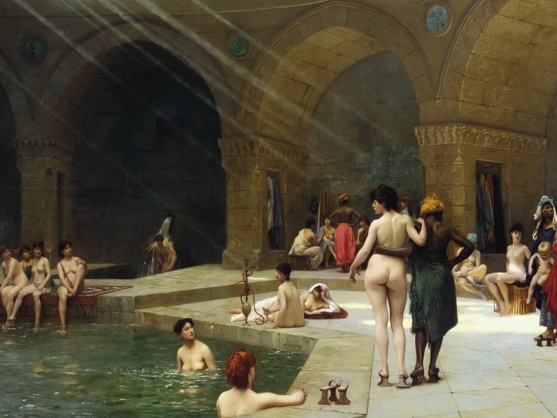 Naked women in the public soul