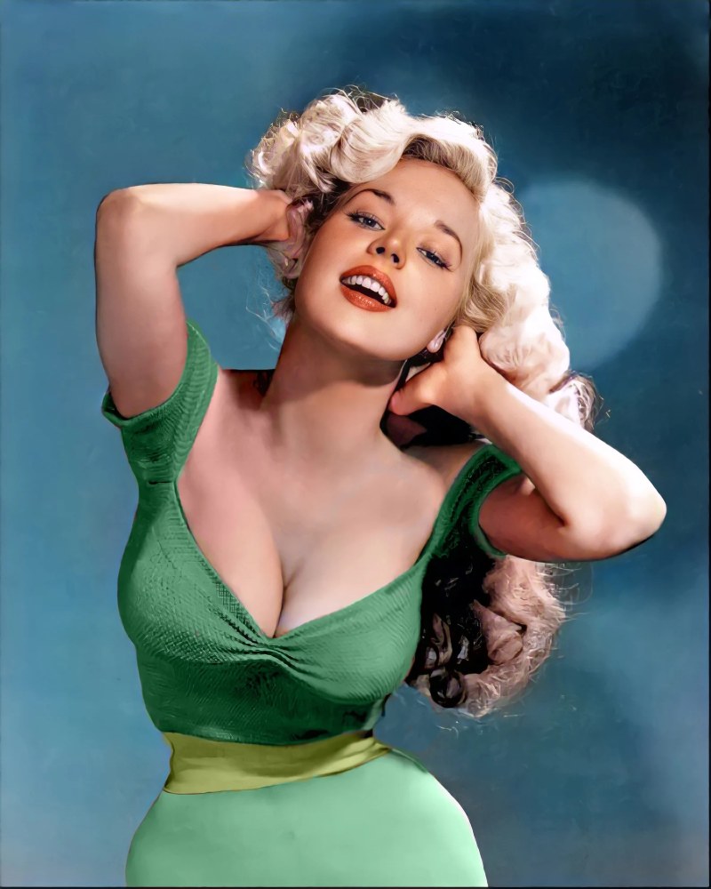 Model Betty Brosmer