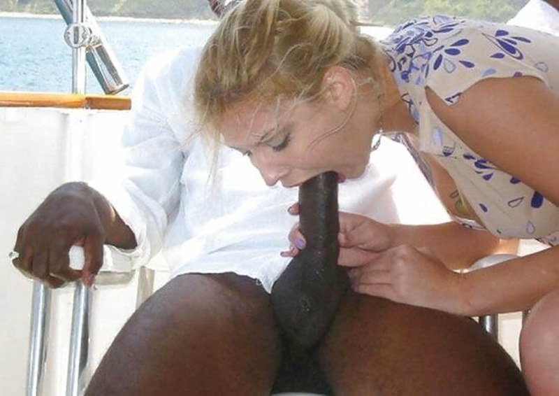 Nude Mature Huge Tits Private Selfie Handjob