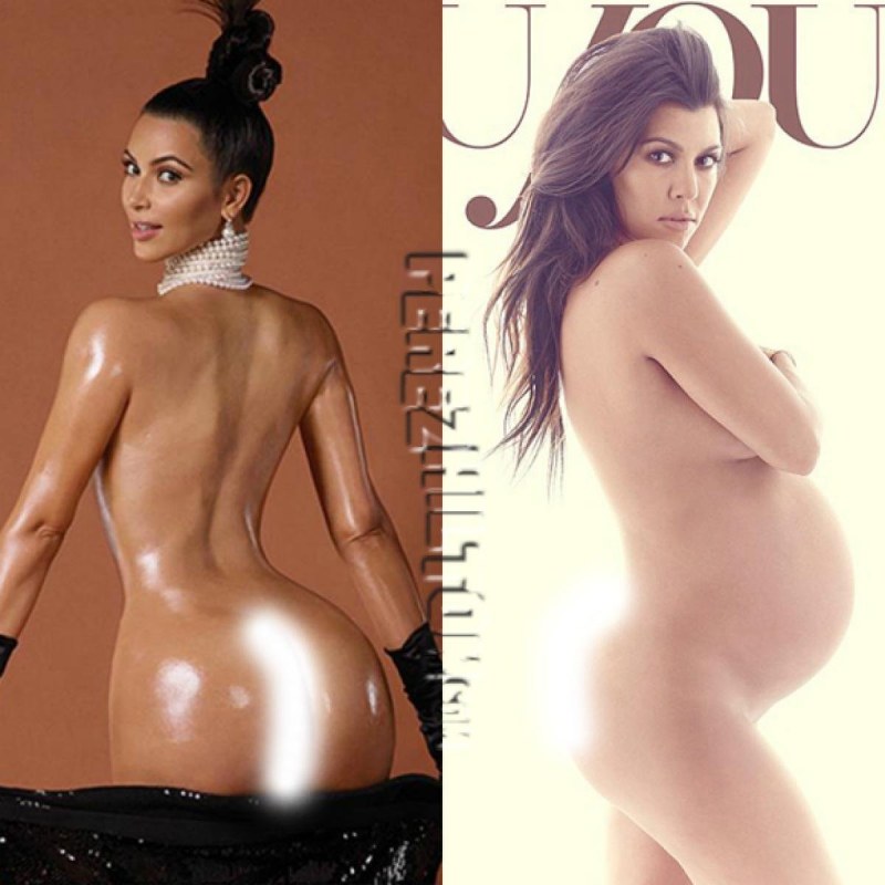 Naked Kim Kardashian in front of the mirror