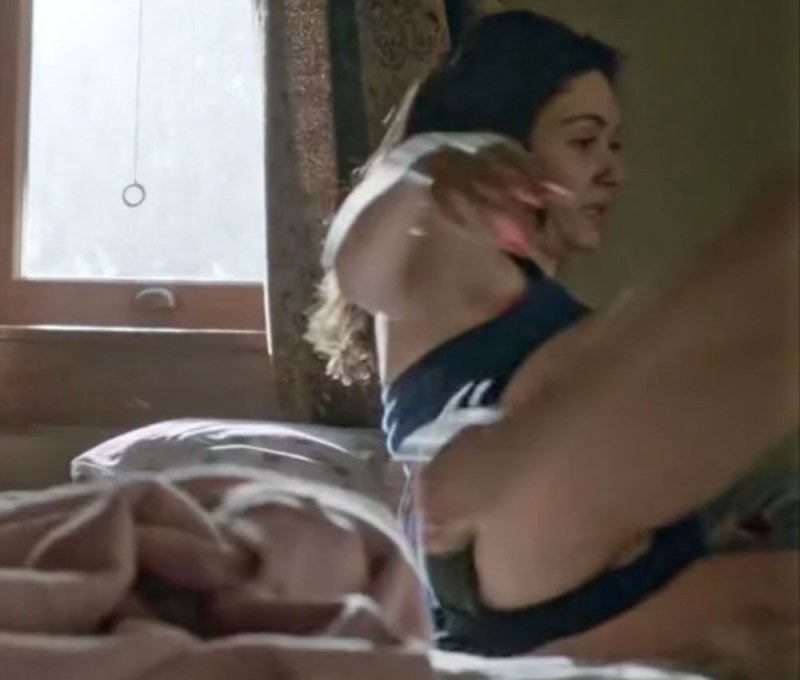 Shameless Emmy Rossum Scene from the series