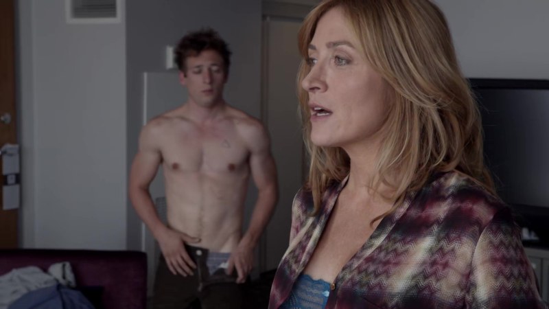 Levy Tren shameless naked