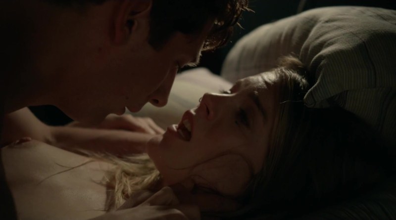 Emmy Rossum Kunnilingus