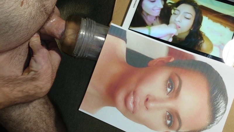 Kim Kardashyan naked on dick