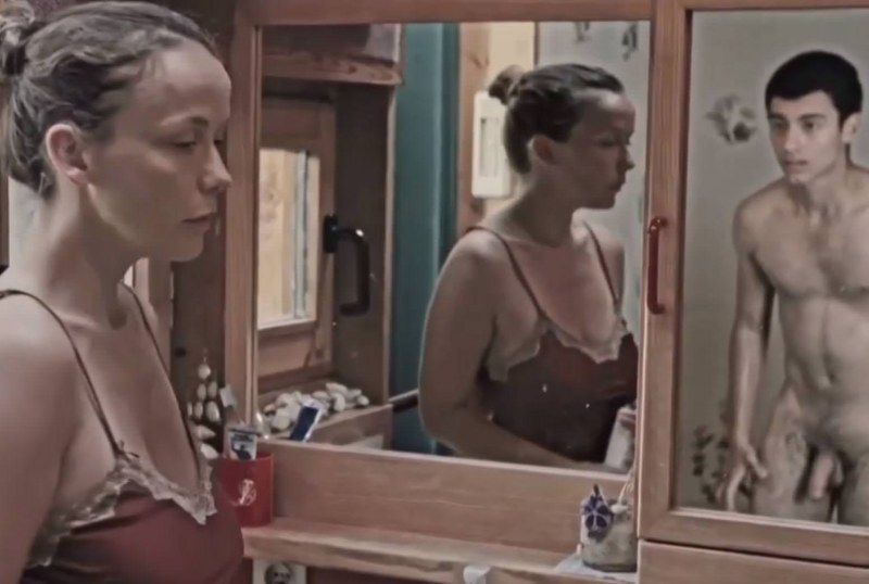 Naked men and women in the soul