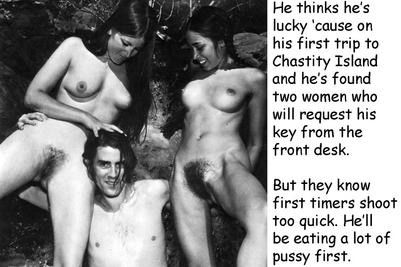 Nudist with hairy pubes