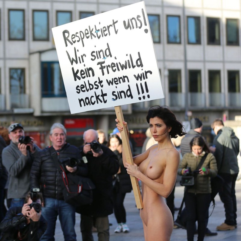 Photo in support Free Nipples