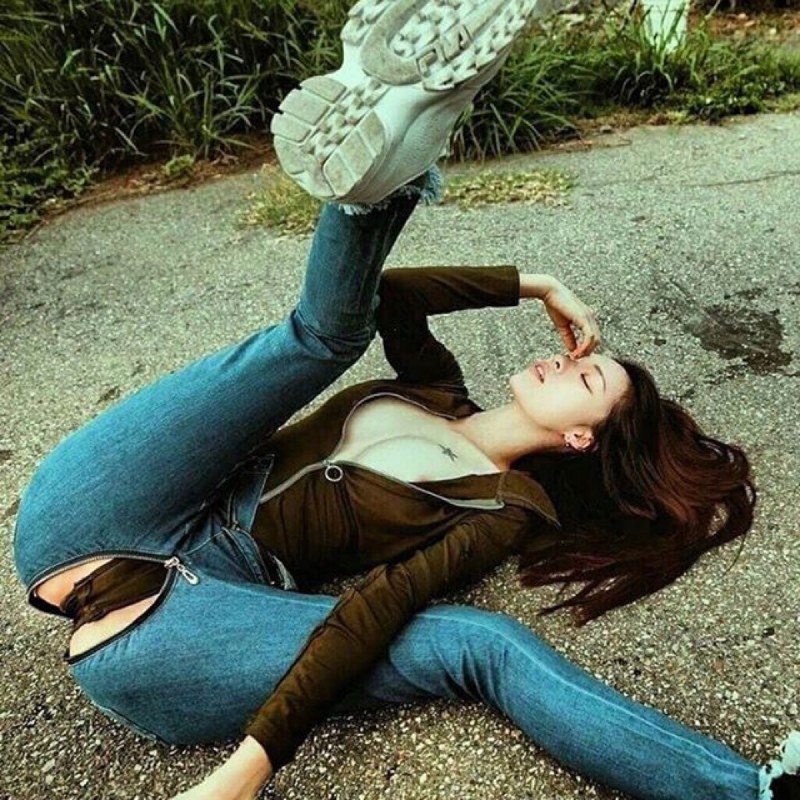 Girlfriends of the 21st century