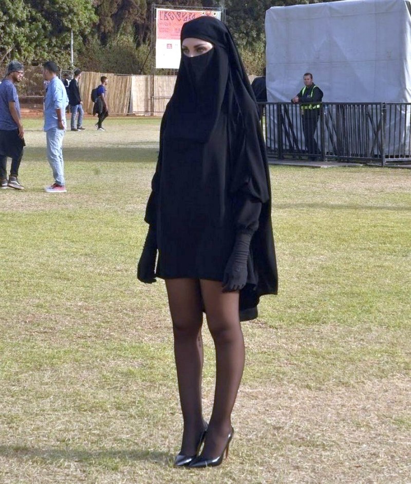 Burka Paransa Nikab Hot